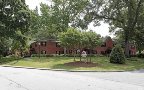 roswell-court-ga-main-photo (1)