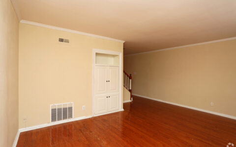 roswell-court-photo-4